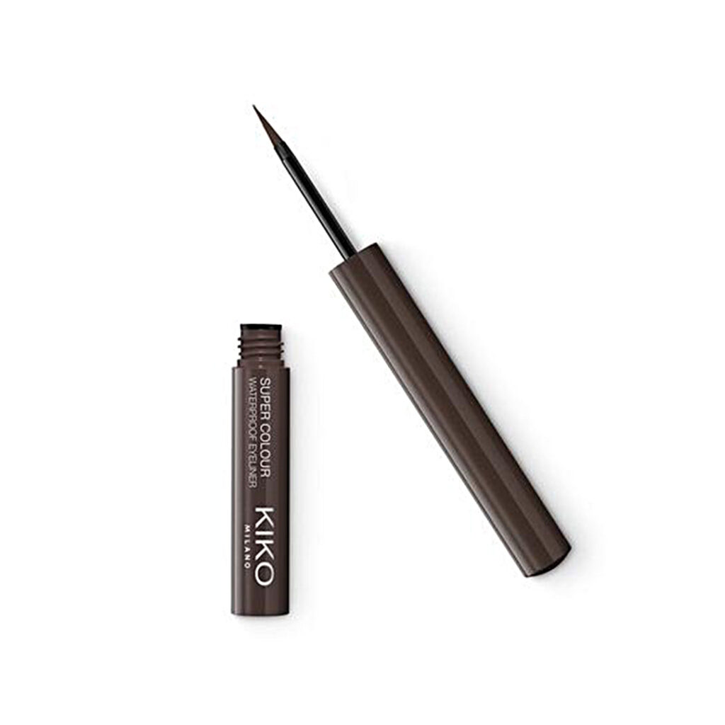 كحل العين المقاوم للماء